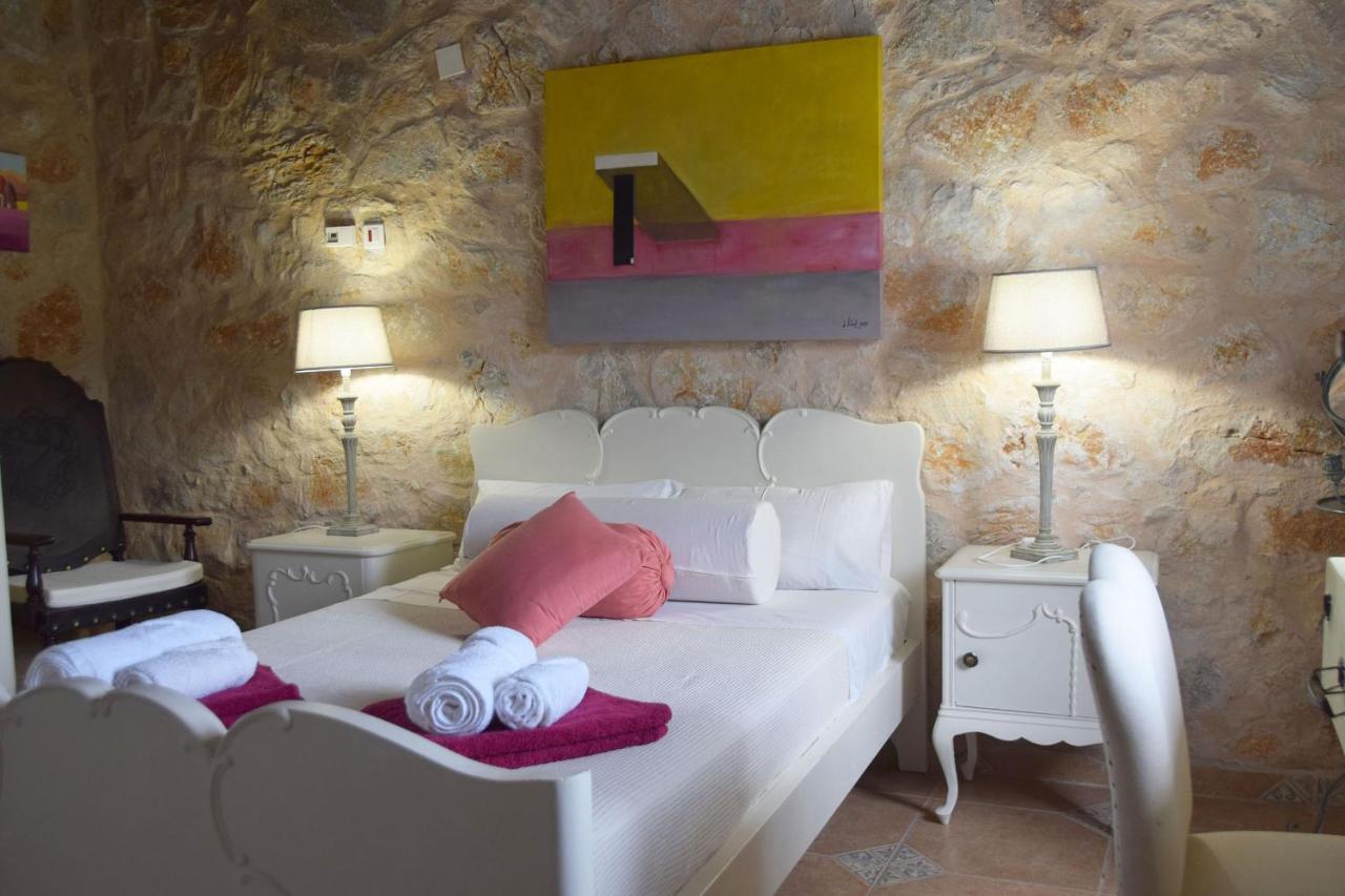 Stone Built Villa Galatia, Poolside & Perfect View Karés 외부 사진